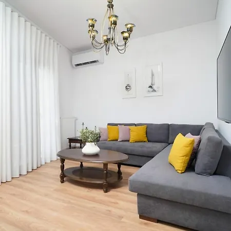 Artio Maisonette 萨索斯