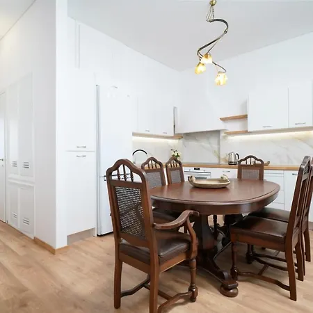 Lägenhet Artio Maisonette *