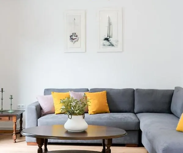 Artio Maisonette